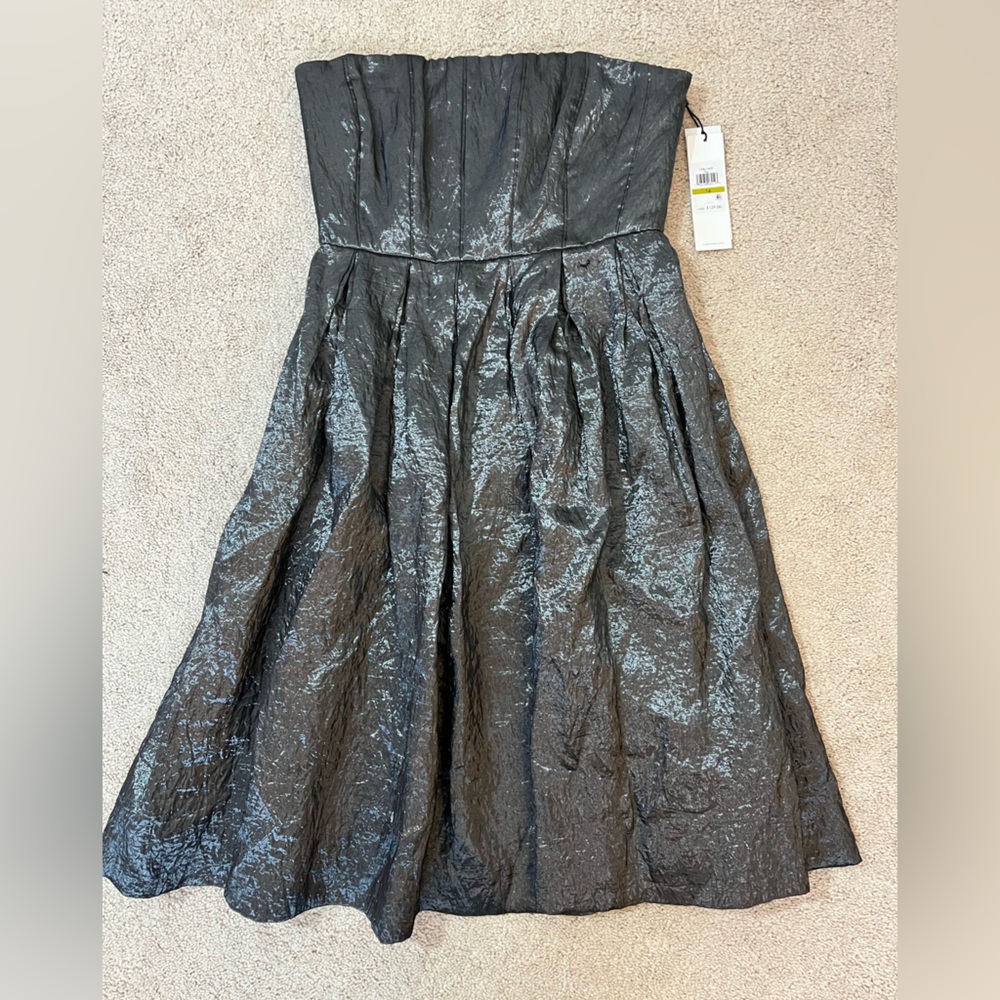 NWT Calvin Klein Silver Metallic Strapless Mini Dress Size Women’s 8